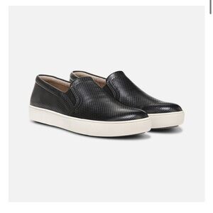 Naturalizer Marianne slip on sneaker in black leather